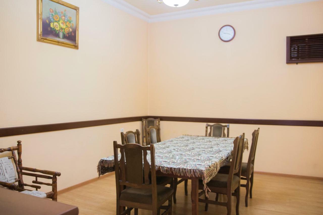 Zvartnots Ojakh Hotel Yerevan Ngoại thất bức ảnh