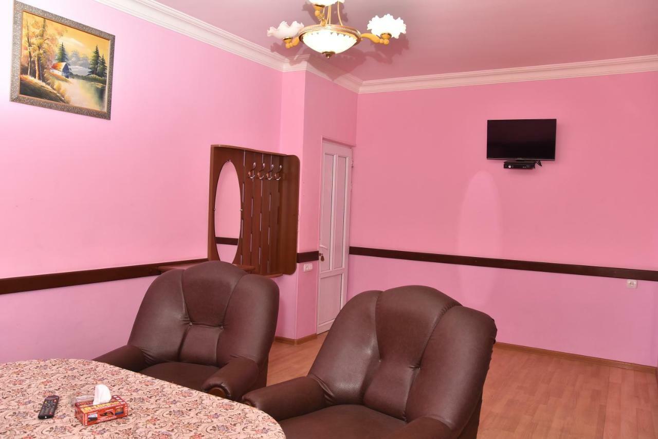 Zvartnots Ojakh Hotel Yerevan Ngoại thất bức ảnh