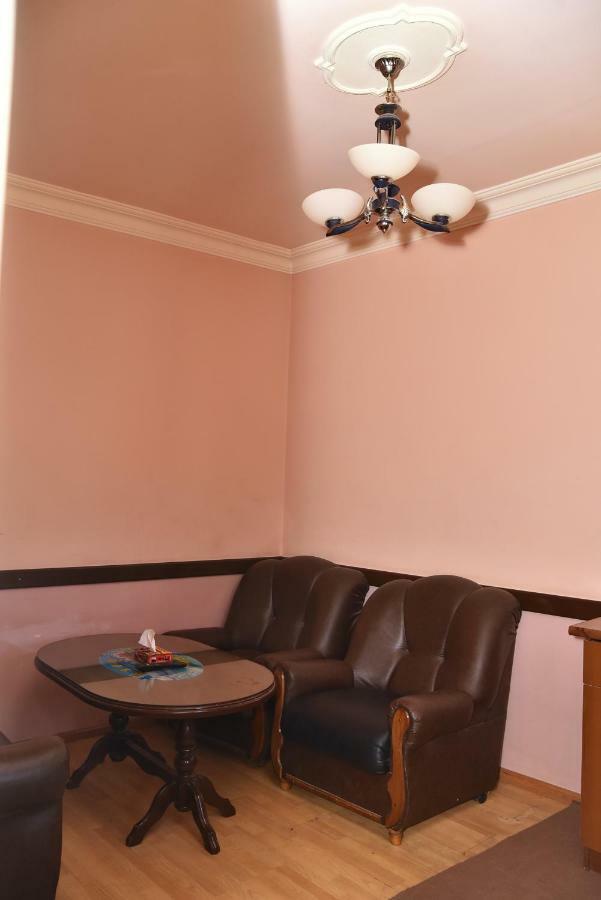 Zvartnots Ojakh Hotel Yerevan Ngoại thất bức ảnh