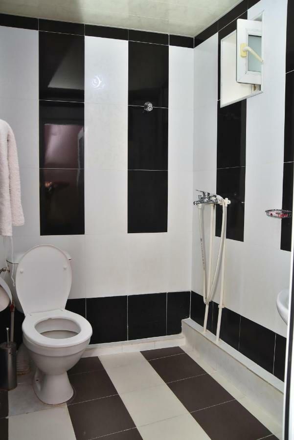 Zvartnots Ojakh Hotel Yerevan Ngoại thất bức ảnh